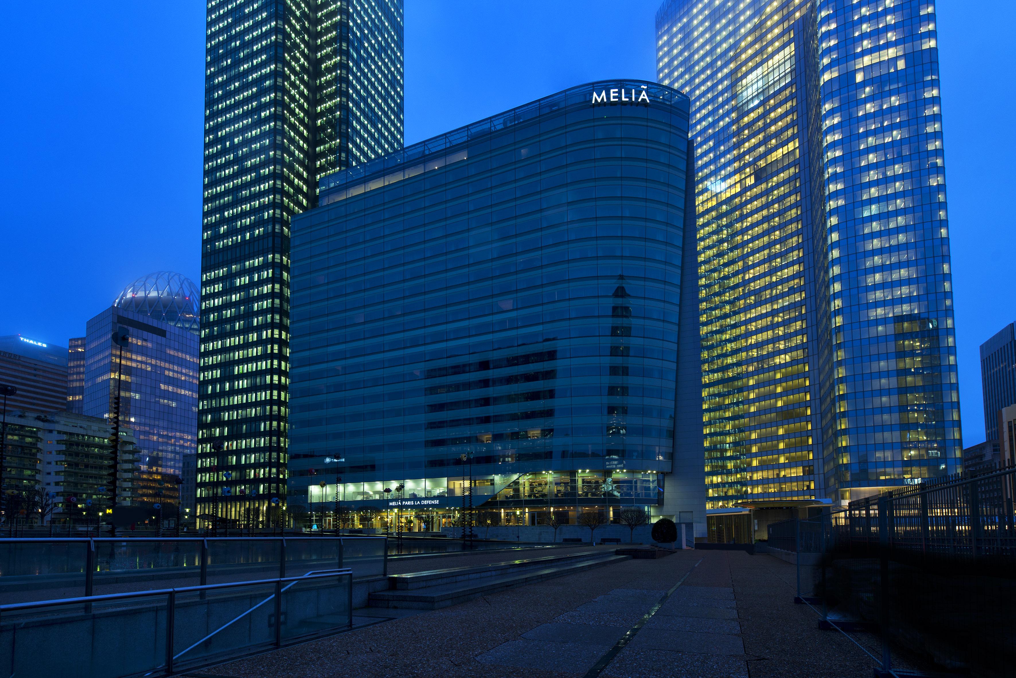 Hotel Melia Paris La Defense Courbevoie Exteriér fotografie